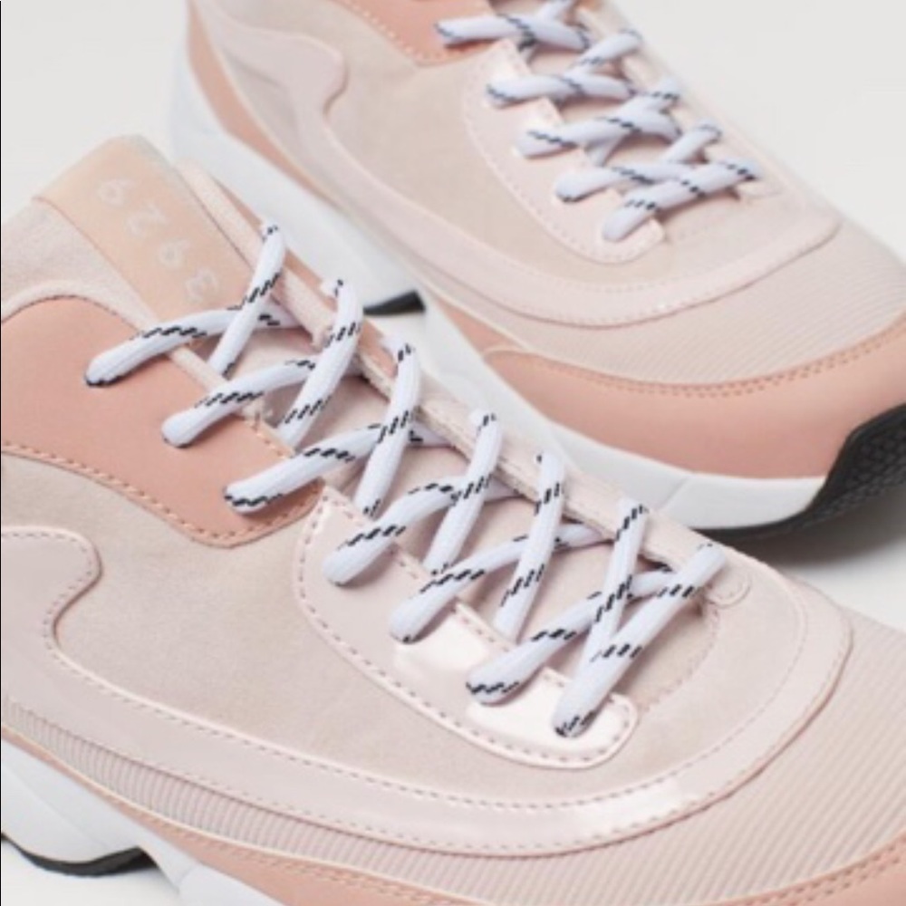 Women sneakers
